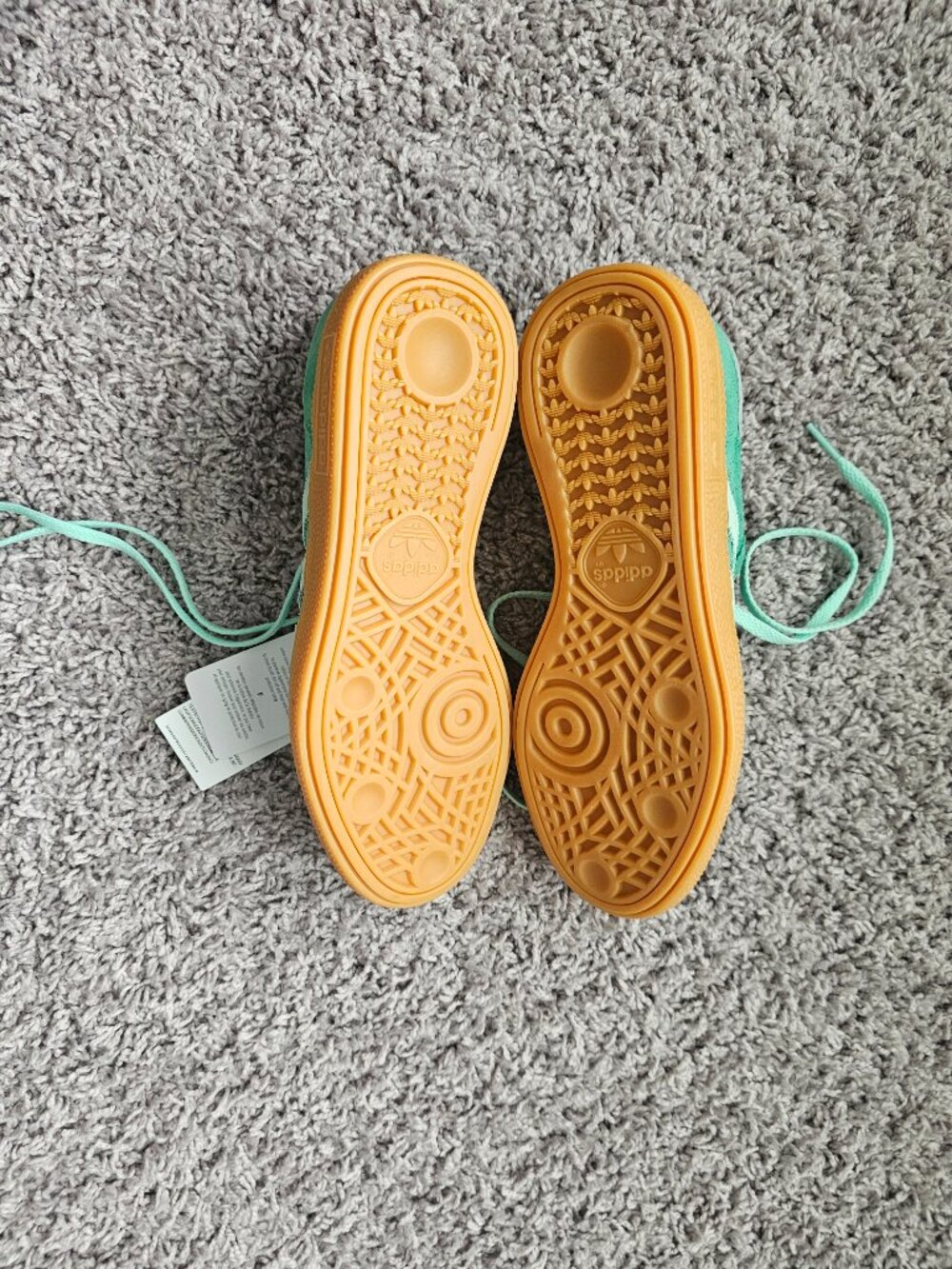adidas Green Suede Sneakers with Gum Sole - Picture 6 of 8